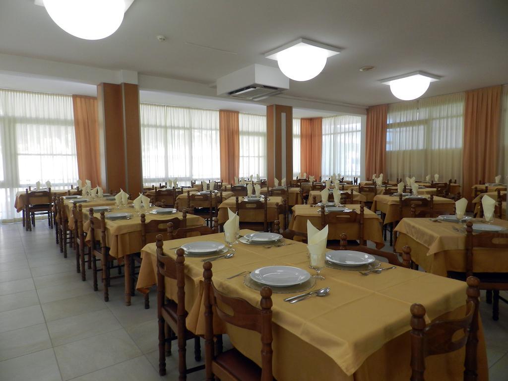 Hotel Michelangelo Bellaria-Igea Marina Exterior foto